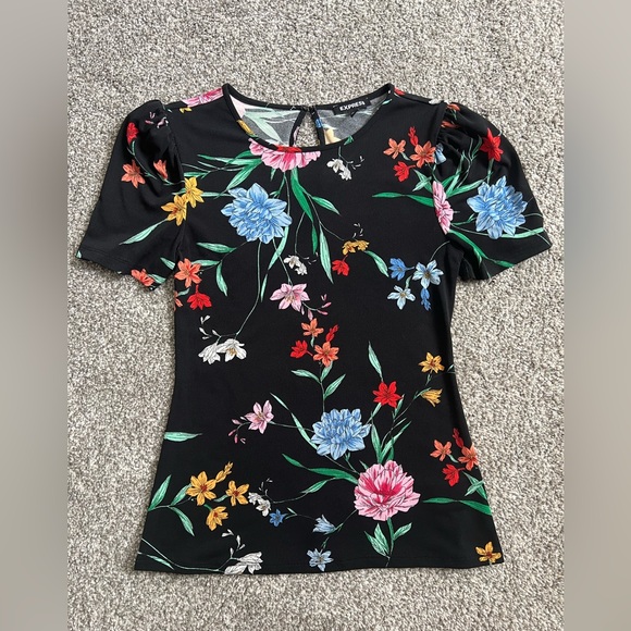 Express Black Floral Women's Top Size Small - Picture 1 of 8